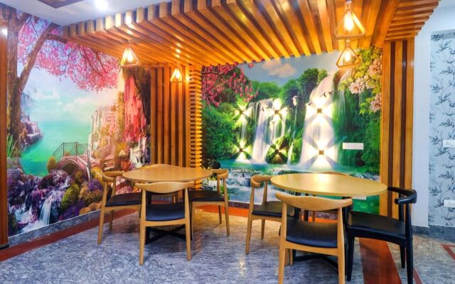 Fabhotel Star Corporate Suite
