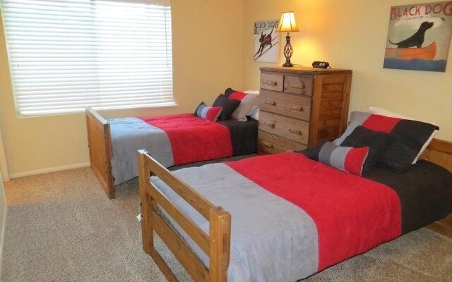 Chateaux Condominiums By Crested Butte Lodging