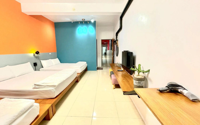 Snug Nine Inn