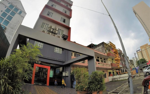 Adamson Park Hotel