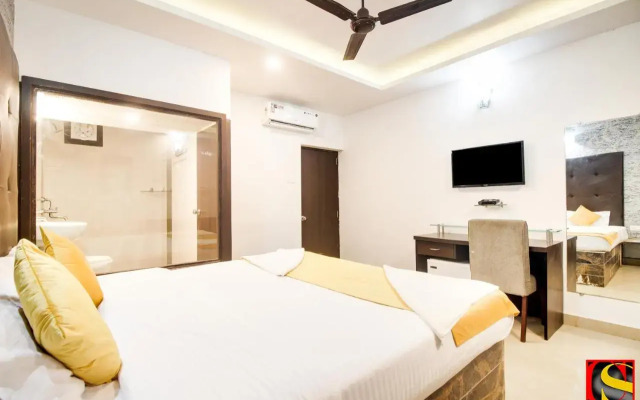 Candolim Sands