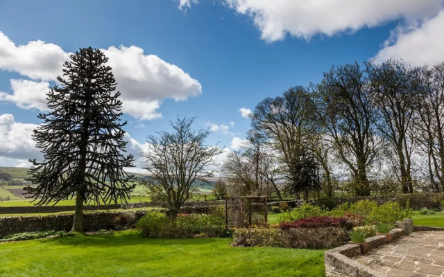 Newlands Hall B&B