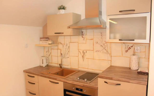 Studio apartman Lakasa