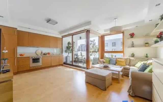 Lumina luxury 3-rooms apart in Warsaw