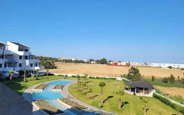 Bel appartement à Cabonegro avec piscine