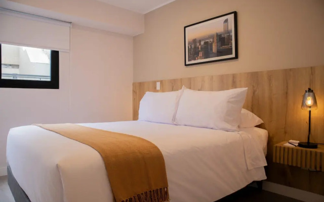w Impressive 1BR w Balcony in Miraflores