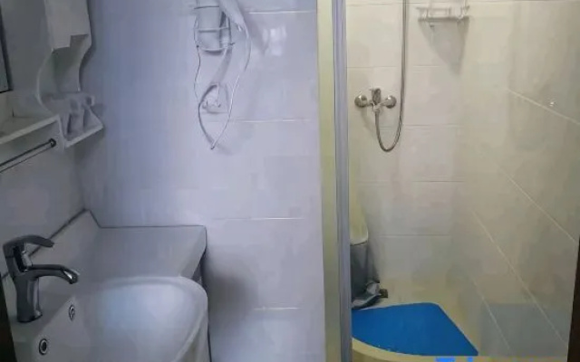 Yaxin Homestay – Bathroom – Shanghai