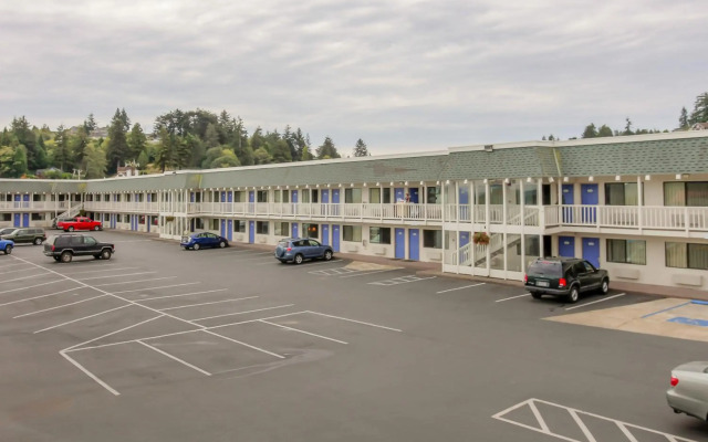 Motel 6 Coos Bay, OR