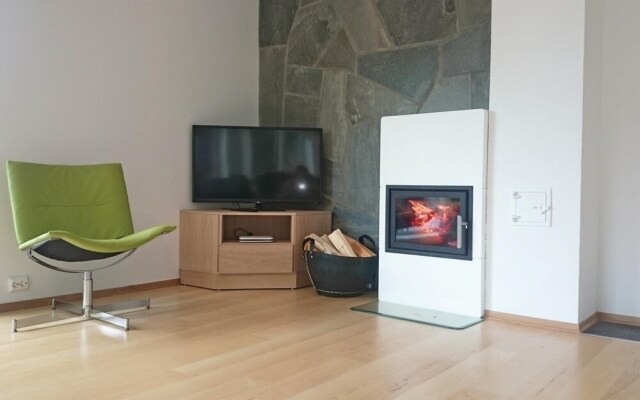 Nice Home in Farsund With 4 Bedrooms