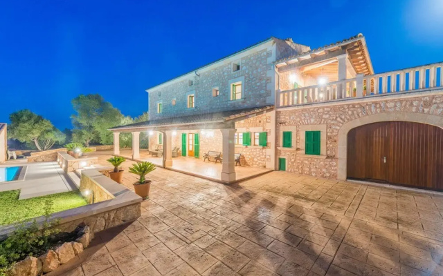 Son Fadri in Campos With 5 Bedrooms and 4 Bathrooms