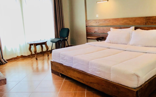 Meley Impala Hotel