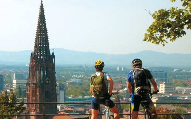 Invite Hotel Löwen Freiburg