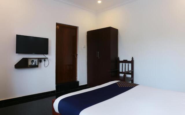 OYO 23106 Vattekad Tourist Home