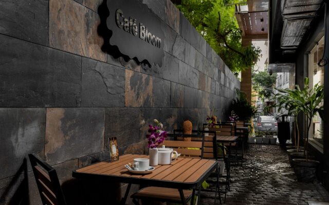 Lazdana Hotel Bangalore