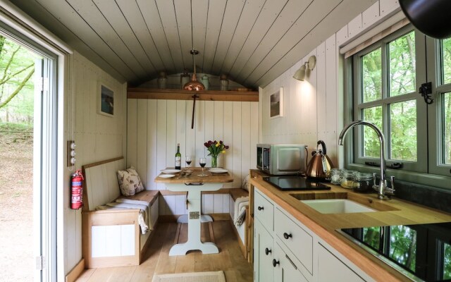 Rock View Shepherd's Hut
