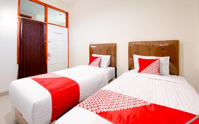 Falah Residence Syariah by OYO Rooms