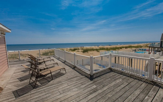 Coastal View V - 8 Br Home