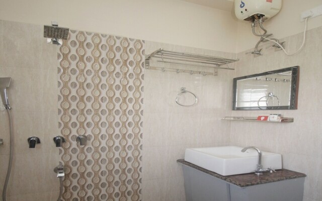 OYO 9507 Hotel Sathi Residency