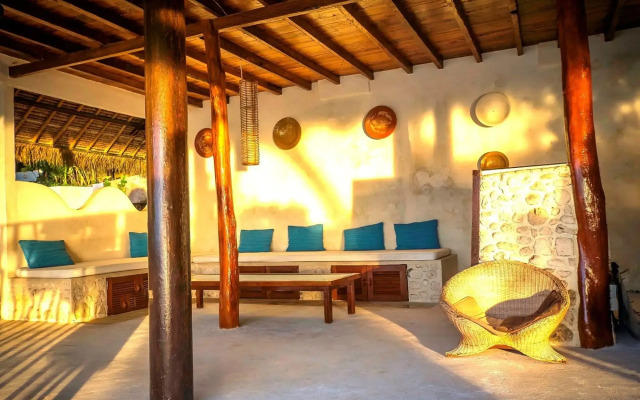 Rock 'n Reef Hotel