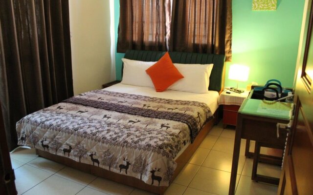 Axin bnb