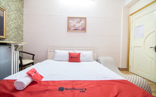 RedDoorz near AEON Mall Tan Phu
