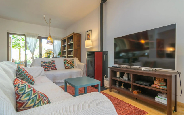 ELS ANGELS - Charming house with private pool Free WiFi