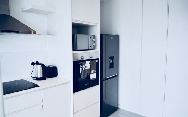 Modern 1 Bedroom Apartment in Cape Town