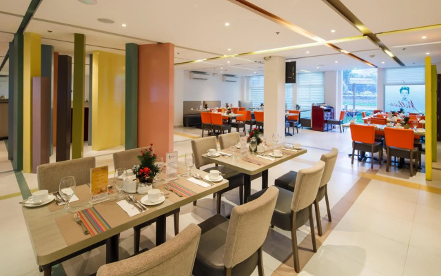 Microtel by Wyndham UP Technohub