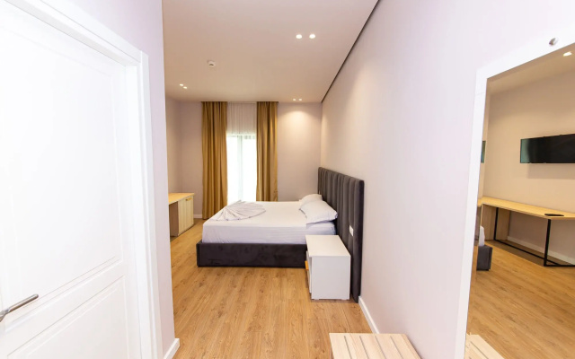 Hotel Alion