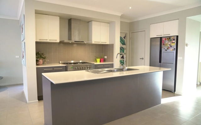 Cozy and Spacious House in Melbourne