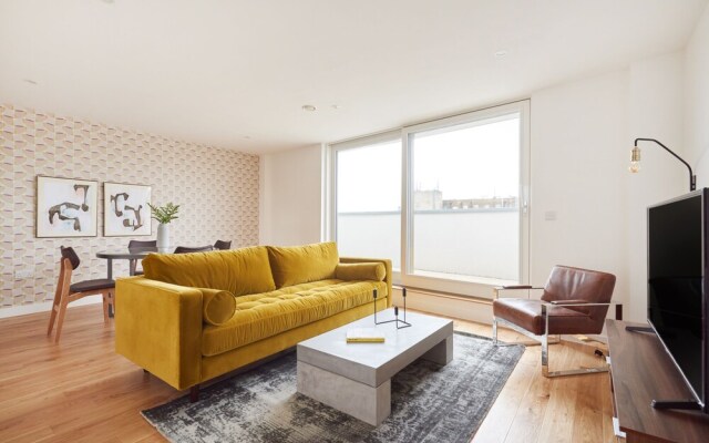 Sunny Camden Suites by Sonder