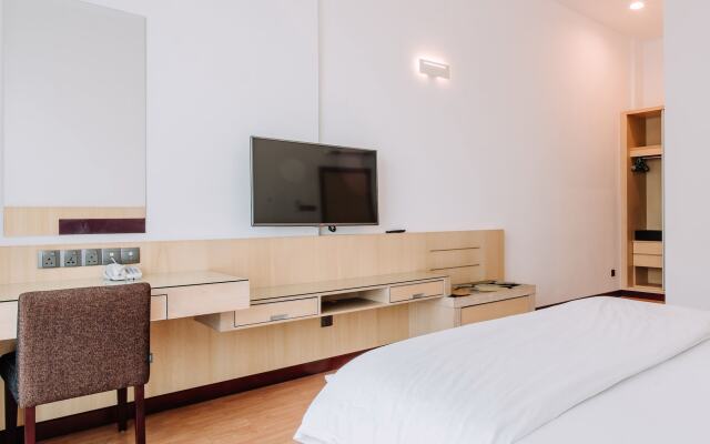 Imperial Suites Serviced Apartment