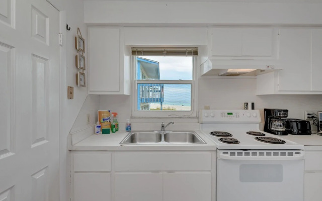 Anna Maria Island Beach Happy-direct Beach Front