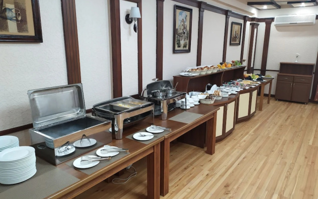 VIARDO Hotel