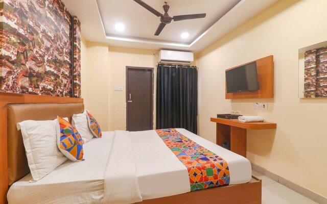 Fabhotel Swarn Banquet