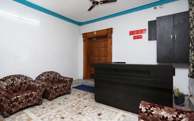 OYO 15504 Maa Banadurga Guest House