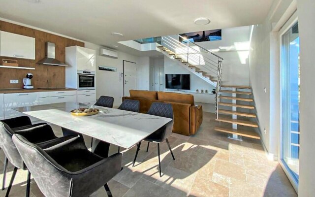 Awesome Apartment in Sibenik With Wifi and 2 Bedrooms