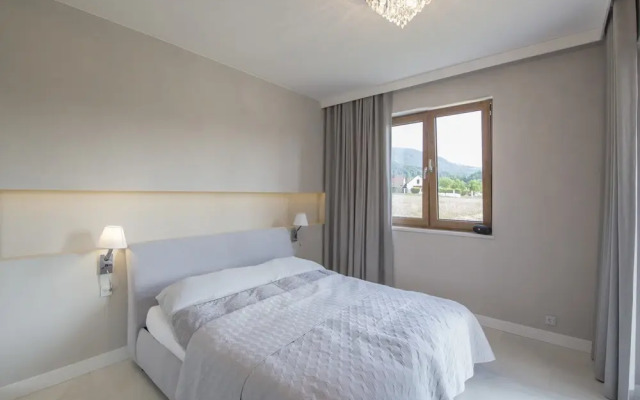 Spacious Villa in Cisownica With Terrace