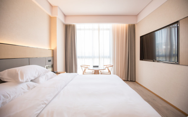 Yougo  Hotel