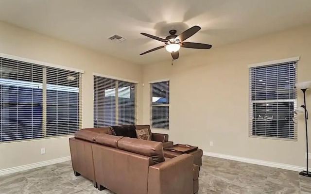 Pleasant Surprise By Signature Vacation Rentals