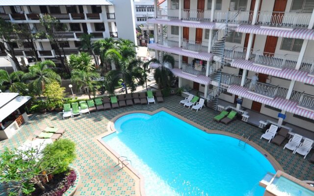Top North Hotel