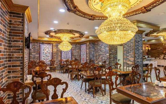 Laleli Blue Marmaray Hotel