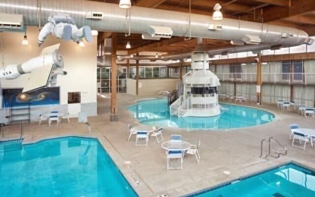 Atrium Hotel and Conference Center