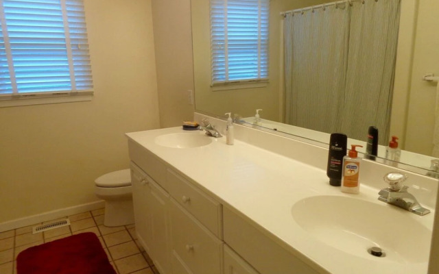 Oc816 St. Charles Place-1