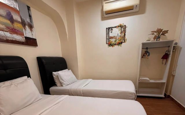 Nancy House – Guest Rooms – Malacca