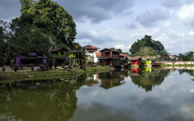 Jade Canning Garden Homestay