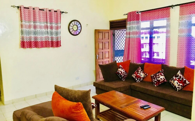 Bandari Apartment near Naivas Nyali