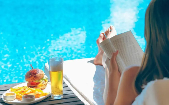 Triangulo Hotel Alacati (Adults Only +12)