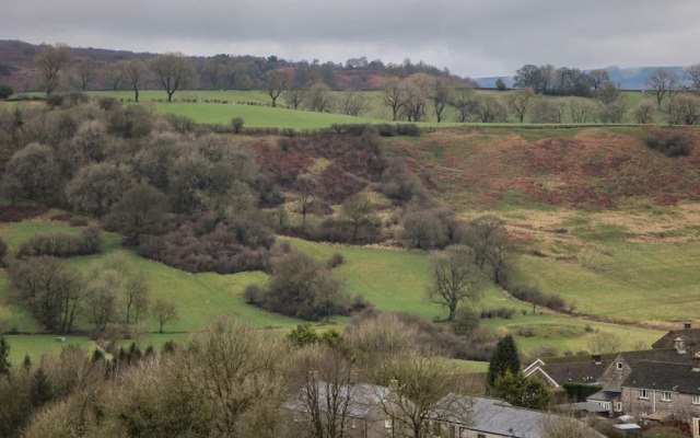 Tor Barn