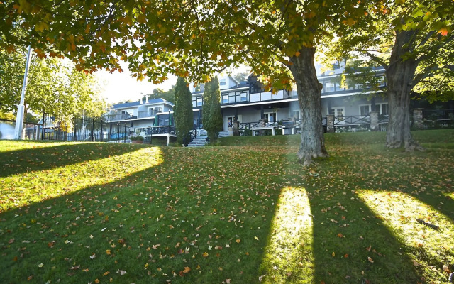 Sir Sam´S Inn - Northwoods Ii Suite